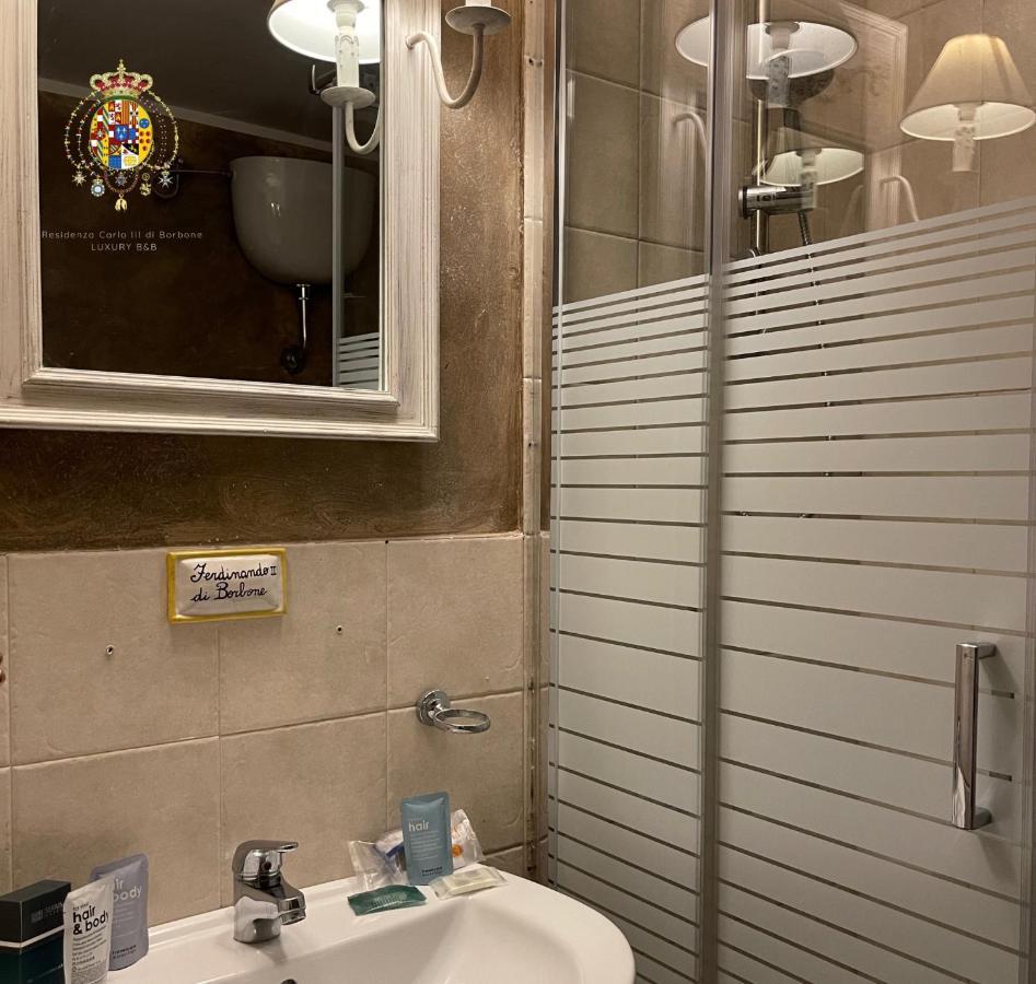 Residenza B&B Napoli Bagian luar foto